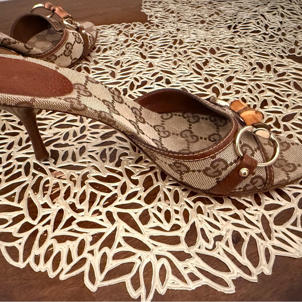 Vintage Gucci Brown Bamboo Logo Mules - Picture 2 of 15